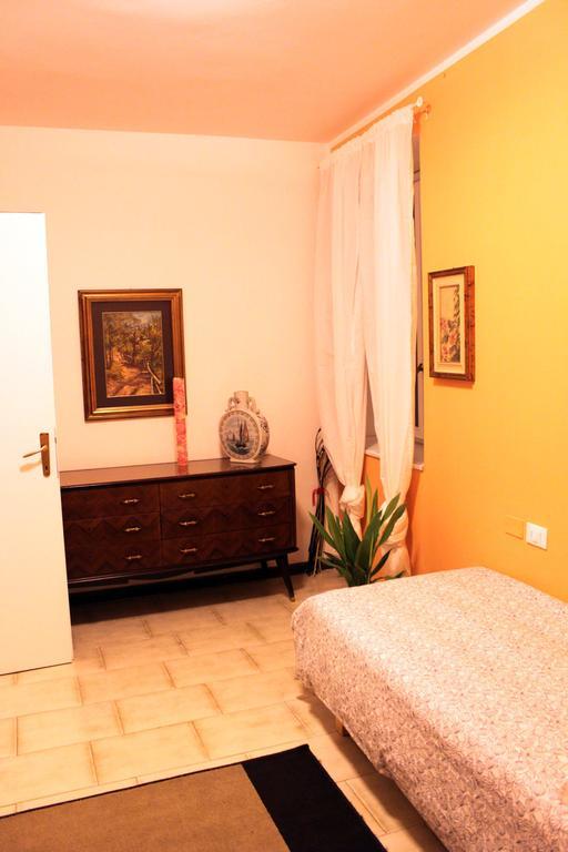 Tenuta Margherita Guest House Salo Ruang foto
